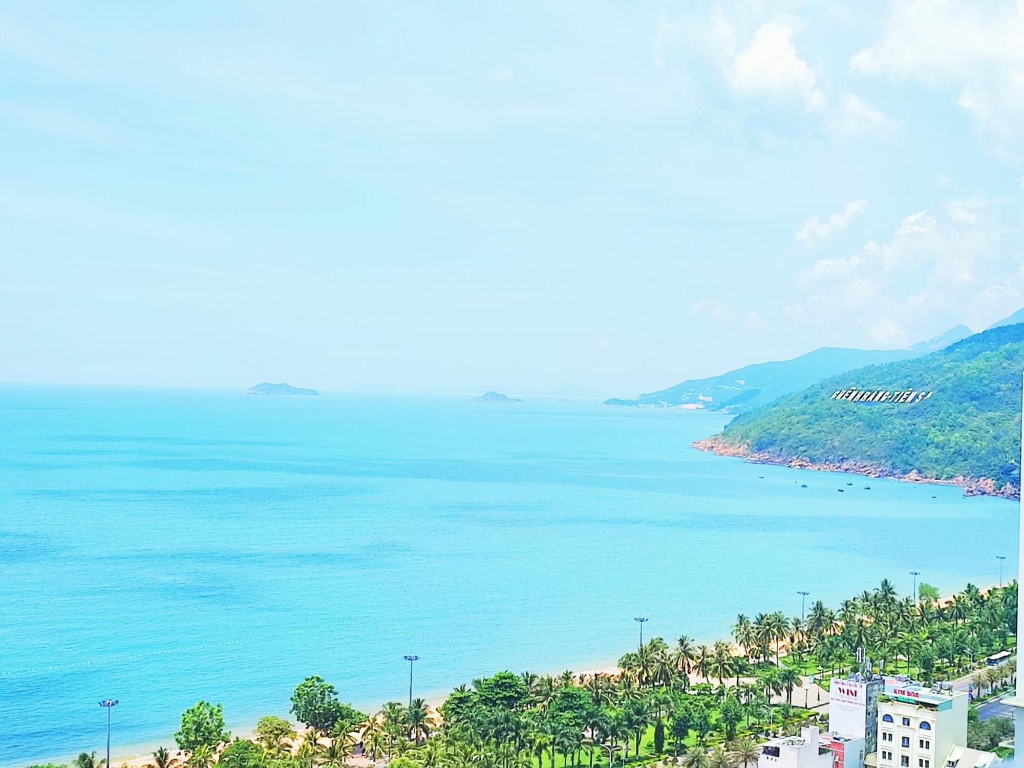 Flc Sea Tower Quy Nhon Ban Cong, Bon Tam, Ho Boi Co Phi, Sat Bien Exterior photo