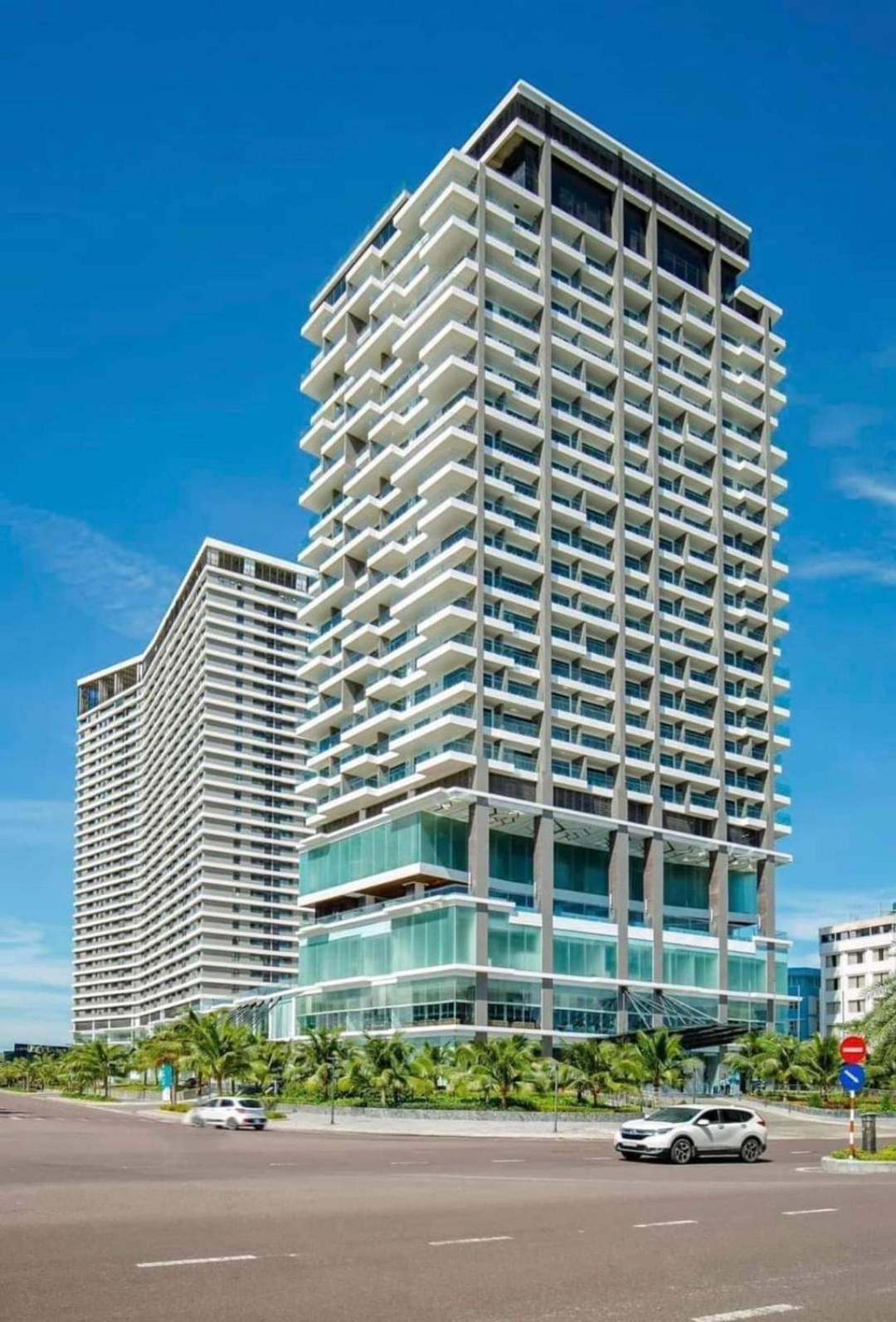 Flc Sea Tower Quy Nhon Ban Cong, Bon Tam, Ho Boi Co Phi, Sat Bien Exterior photo